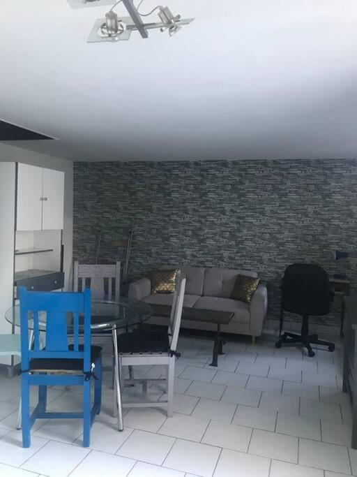 Maison Ville 50M2 5 Personnes Saint-Pierre-des-Corps Esterno foto